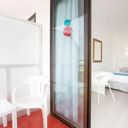 Bluesea Arenal Tower Adults Only Otel S'Arenal