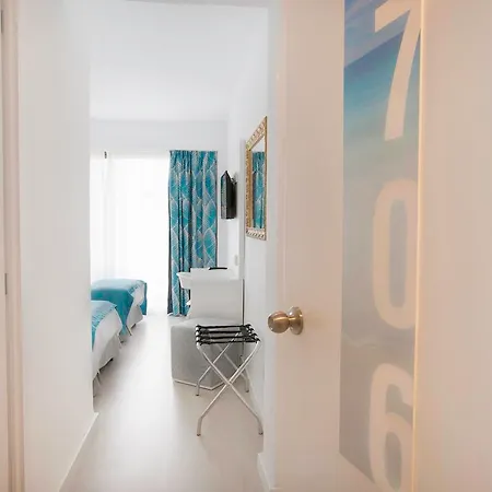 Blue Sea Arenal Tower - Solo Adultos Hotel 3*