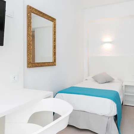 Bluesea Arenal Tower Adults Only Otel
