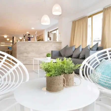 Bluesea Arenal Tower Adults Only מלון 3*